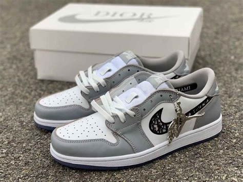 where to buy the dior x jordan 1|dior x air jordan 1 low.